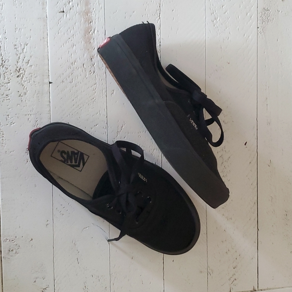 Black vans
